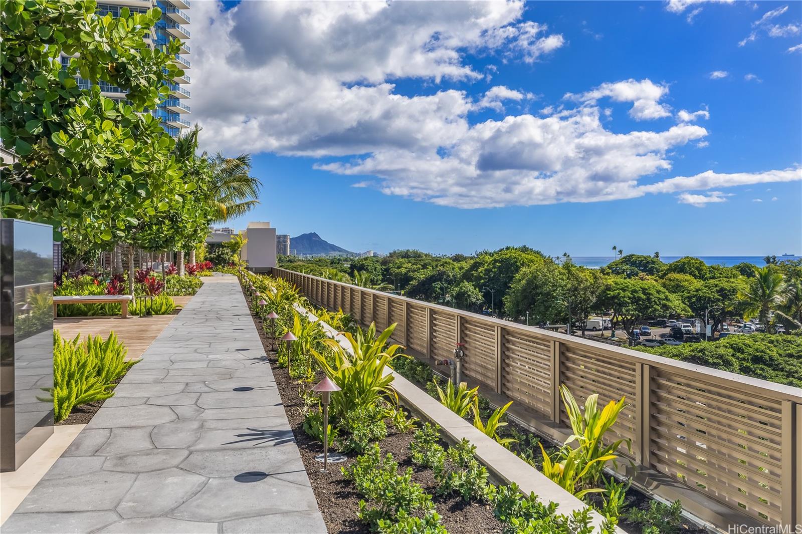 Victoria Place condo # 600, Honolulu, Hawaii - photo 17 of 23