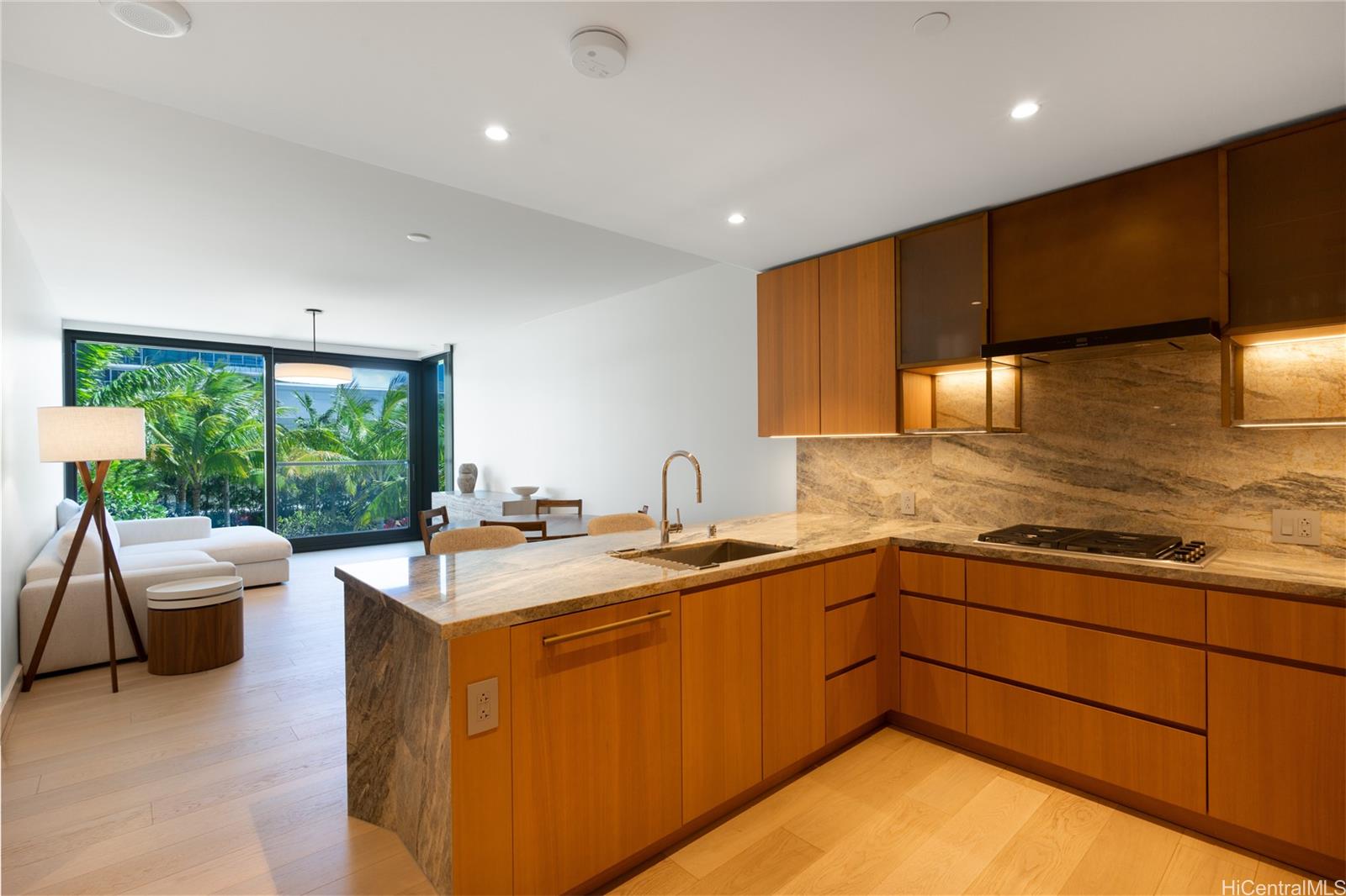 1100 Ala Moana Blvd Honolulu - Rental - photo 3 of 15