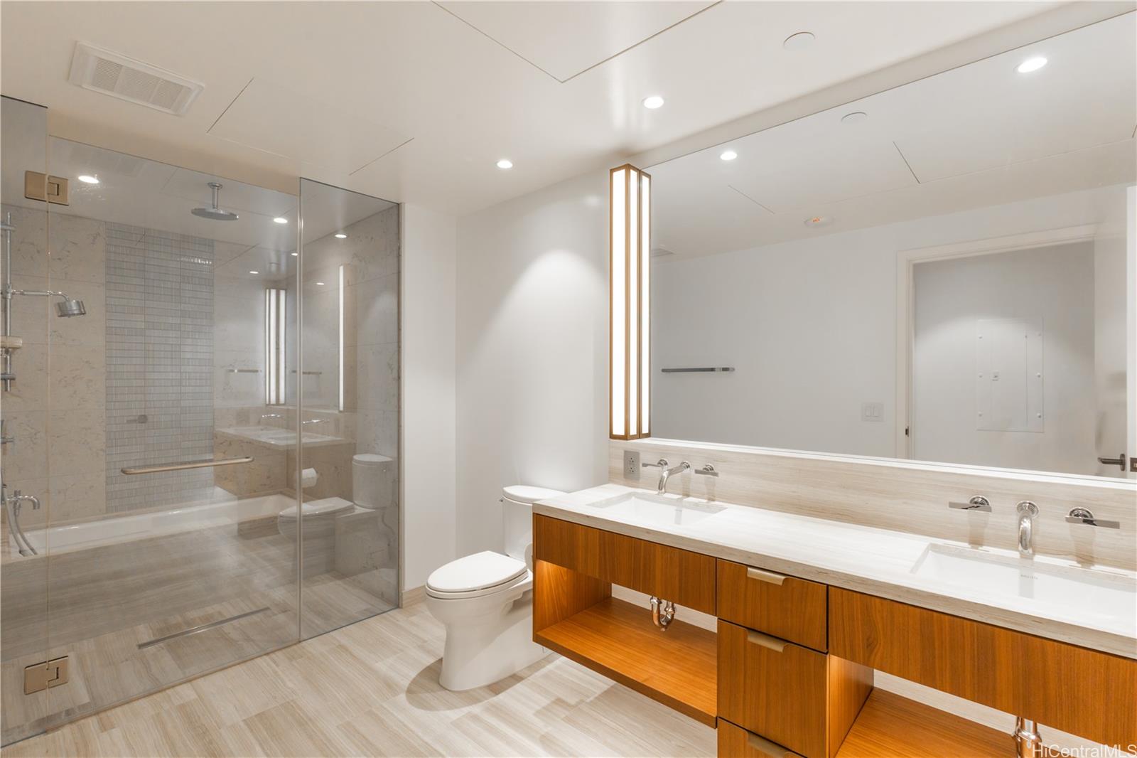 1100 Ala Moana Blvd Honolulu - Rental - photo 8 of 15