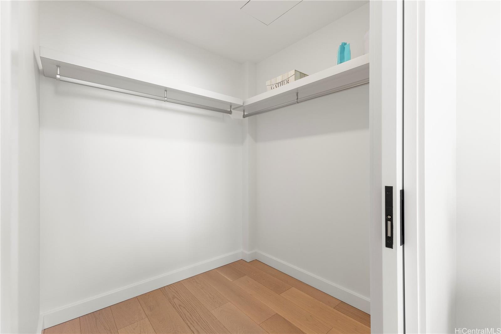 1100 Ala Moana Blvd Honolulu - Rental - photo 10 of 24