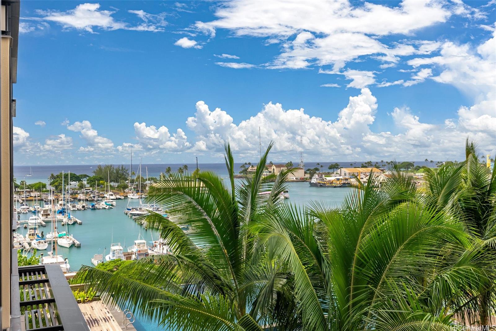 Victoria Place condo # 705, Honolulu, Hawaii - photo 4 of 25