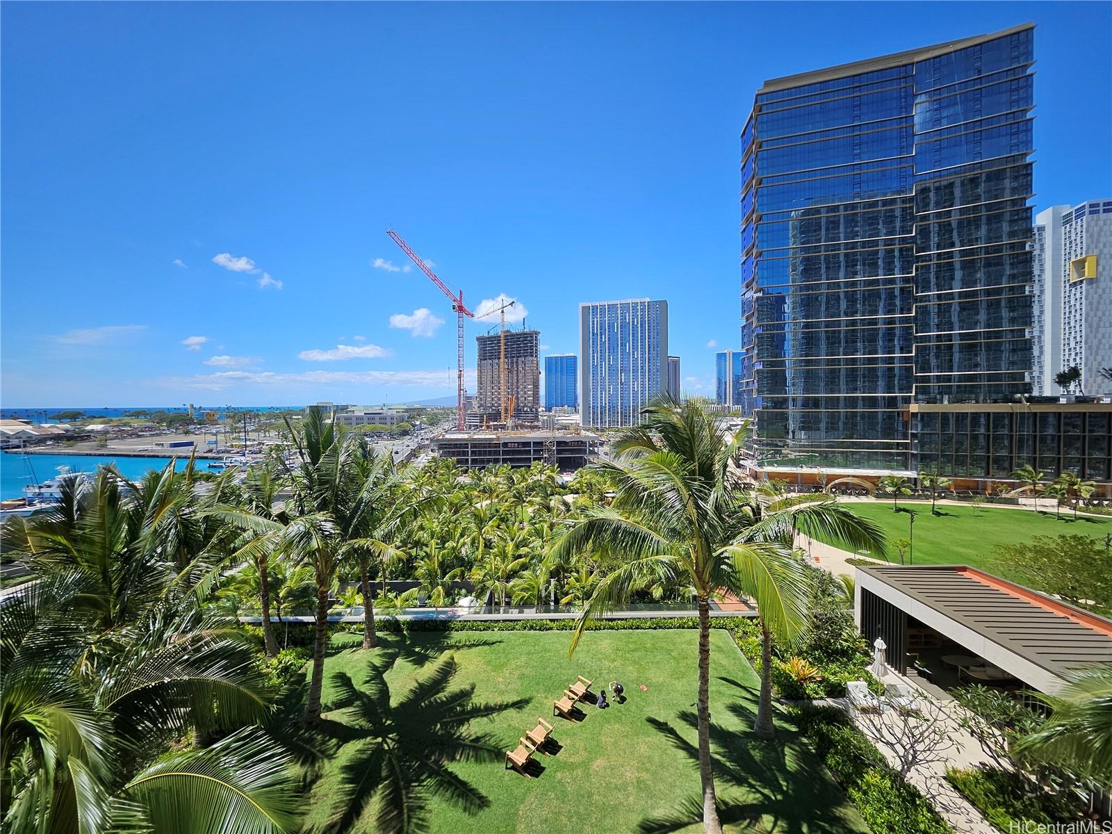 Victoria Place condo # 805, Honolulu, Hawaii - photo 2 of 14