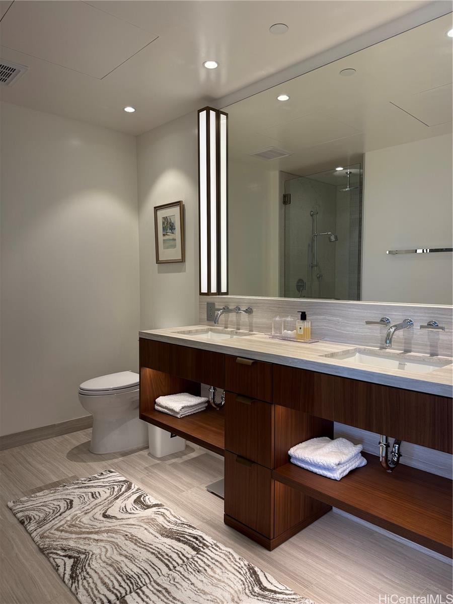 Victoria Place condo # 805, Honolulu, Hawaii - photo 11 of 14