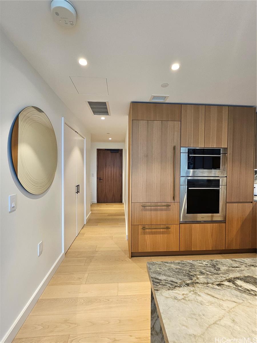 Victoria Place condo # 805, Honolulu, Hawaii - photo 9 of 14