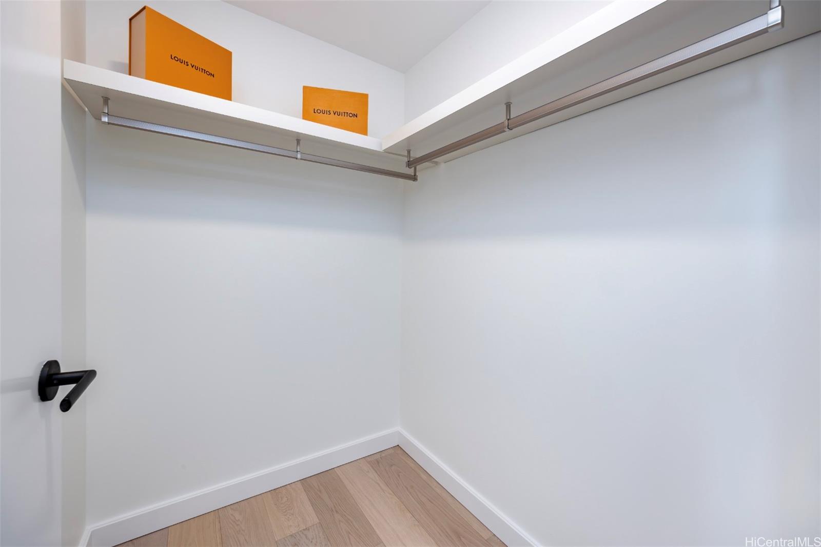 Victoria Place condo # 903, Honolulu, Hawaii - photo 12 of 25