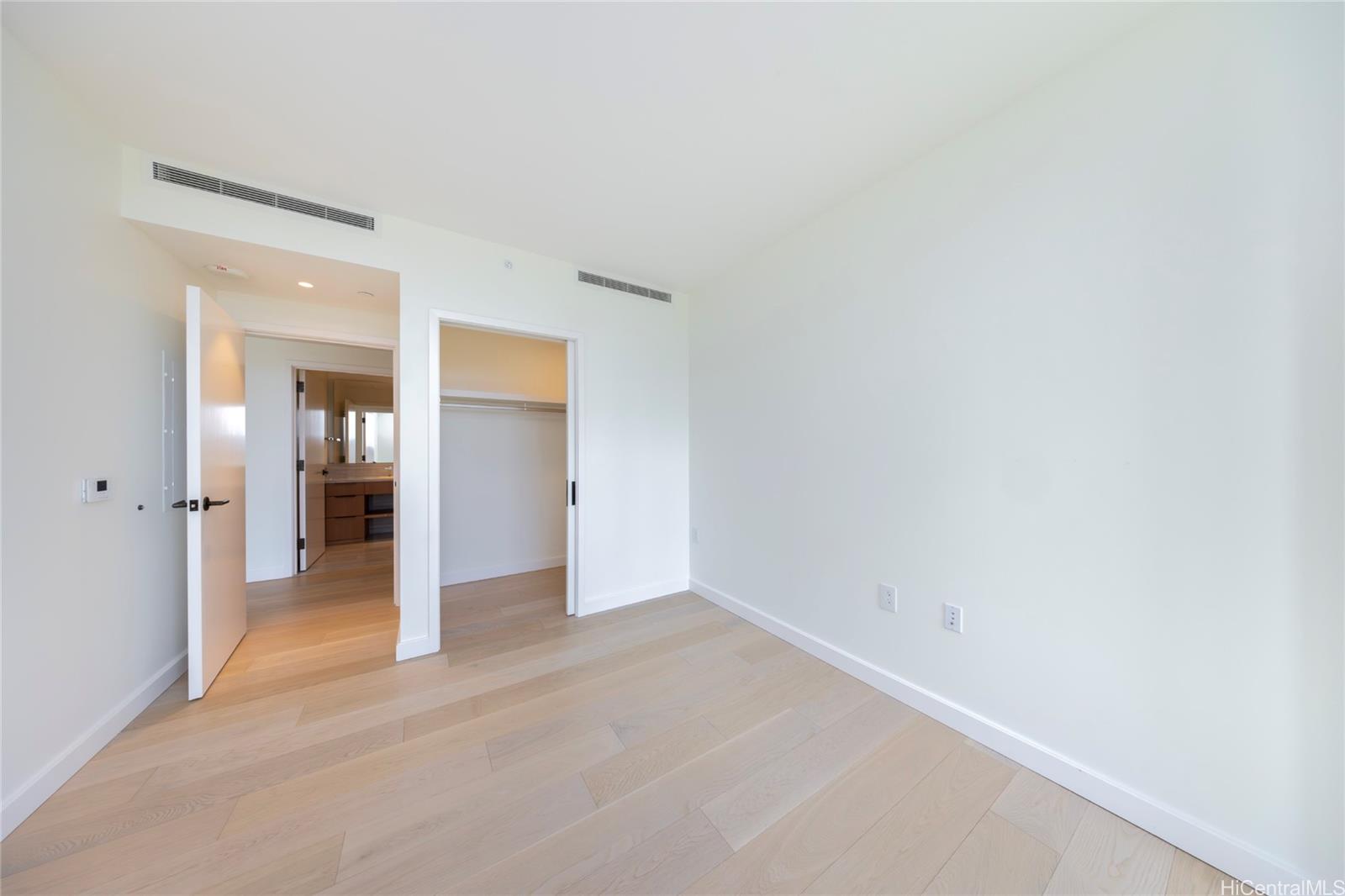 1100 Ala Moana Blvd Honolulu - Rental - photo 18 of 21