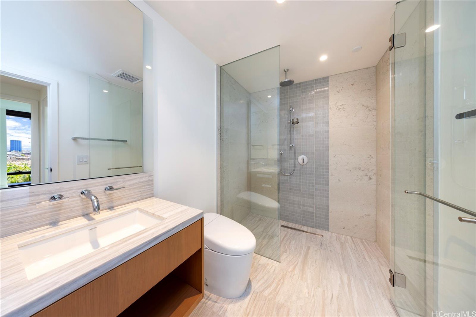 1100 Ala Moana Blvd Honolulu - Rental - photo 19 of 21