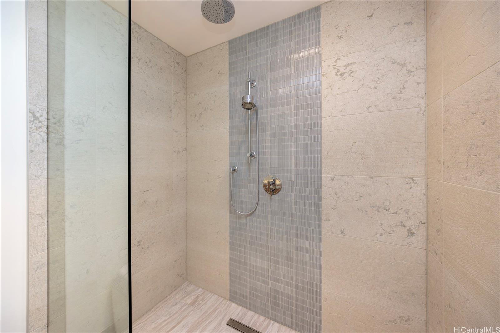 1100 Ala Moana Blvd Honolulu - Rental - photo 20 of 21