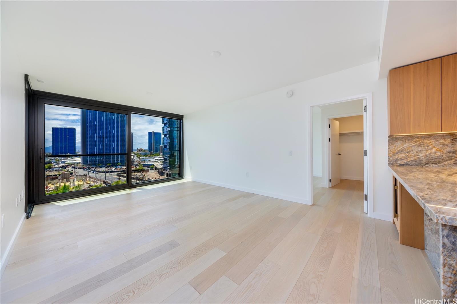 1100 Ala Moana Blvd Honolulu - Rental - photo 5 of 21