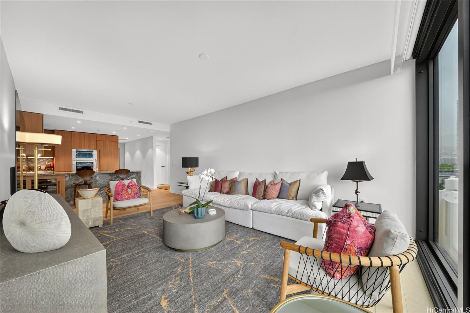 Victoria Place condo # 906, Honolulu, Hawaii - photo 6 of 14