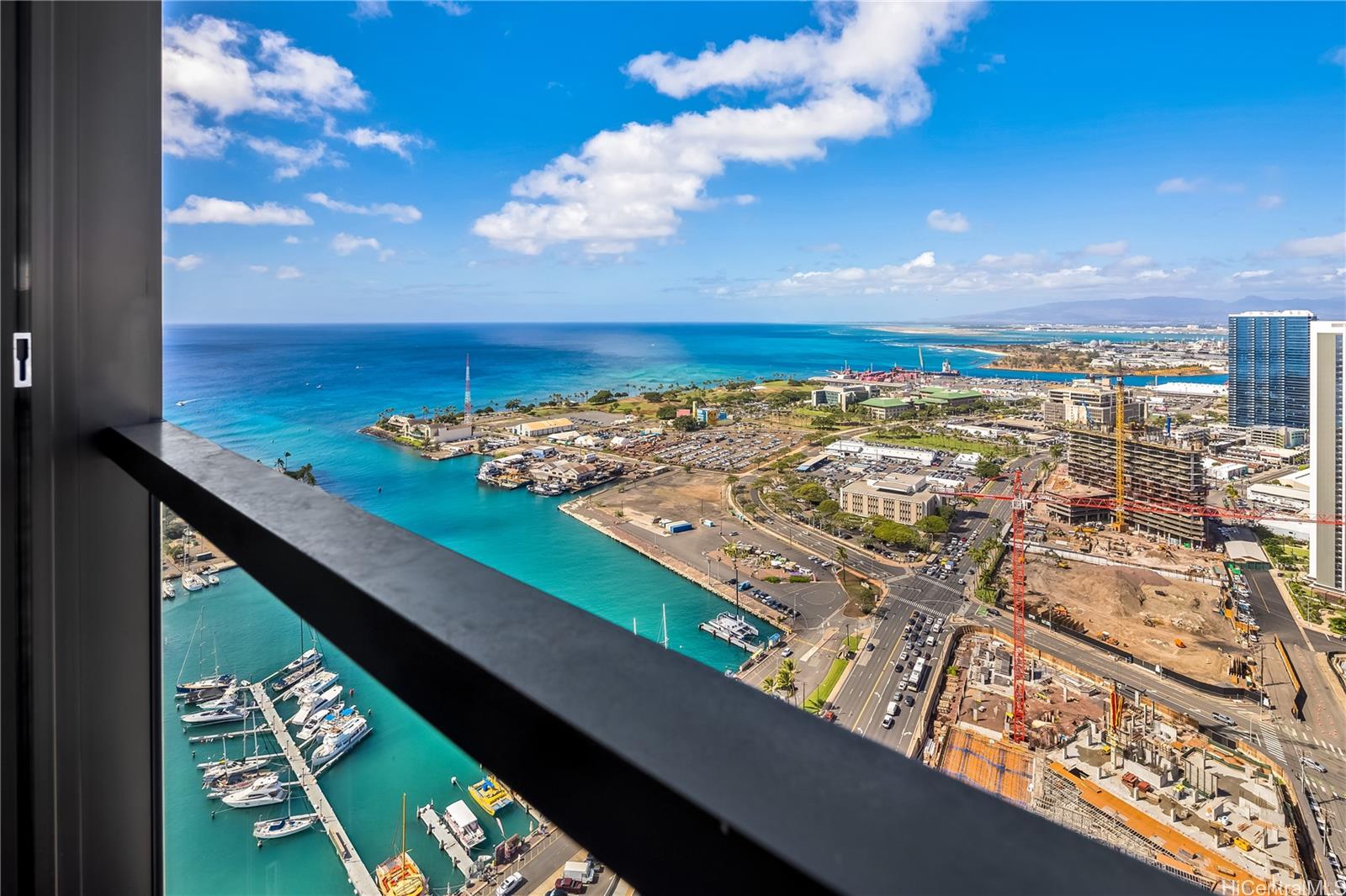 Victoria Place condo # GPH 4007, Honolulu, Hawaii - photo 4 of 25