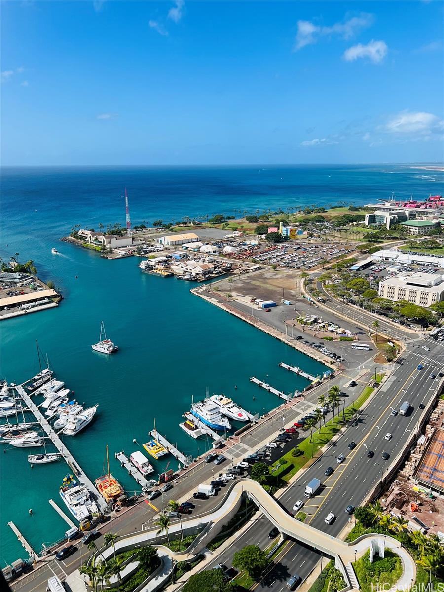 Victoria Place condo # GPH 4007, Honolulu, Hawaii - photo 5 of 25