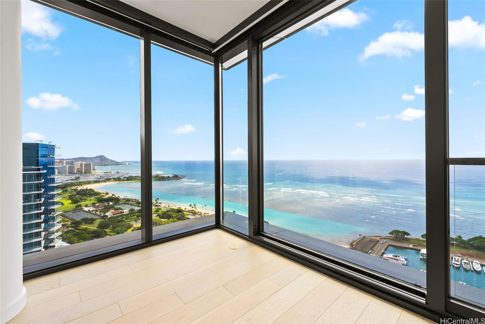 Victoria Place condo # PH 3900, Honolulu, Hawaii - photo 11 of 25