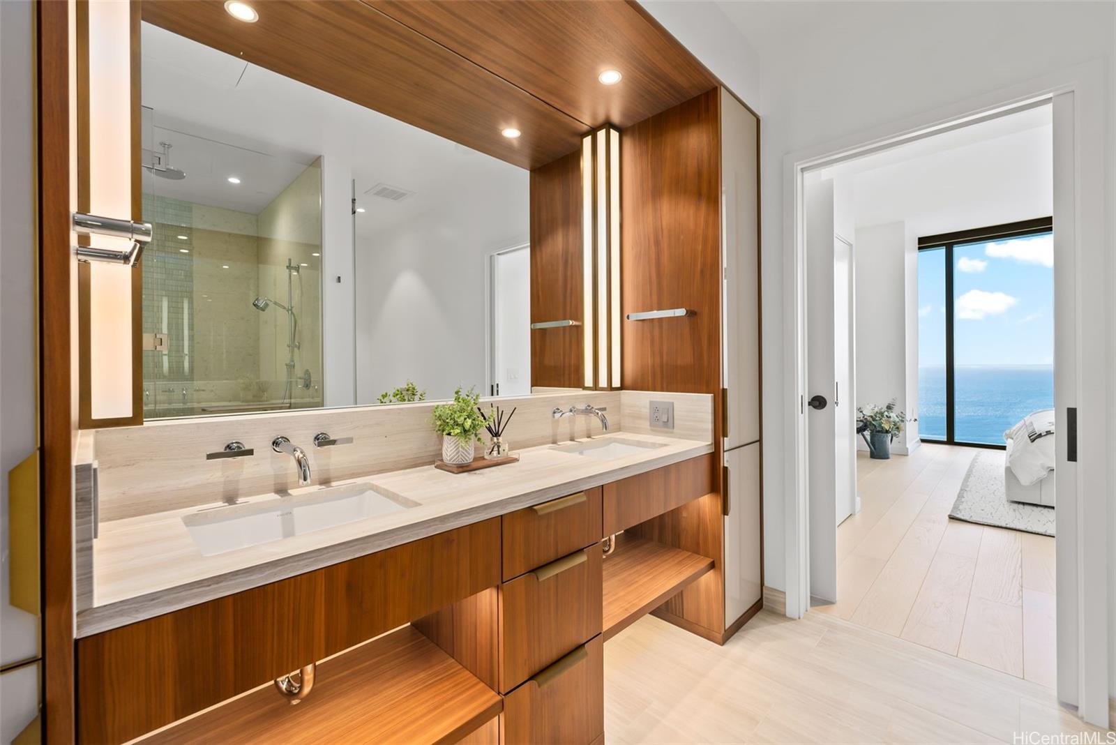 Victoria Place condo # PH 3900, Honolulu, Hawaii - photo 15 of 25