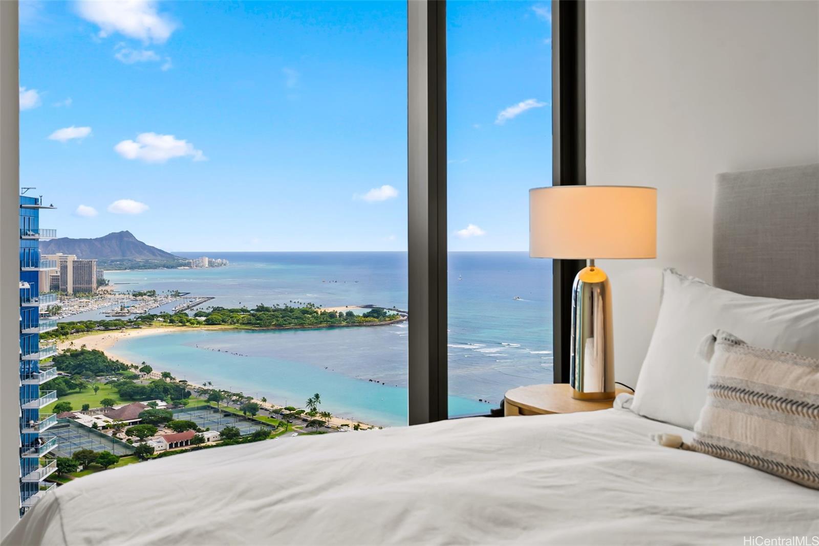 Victoria Place condo # PH 3900, Honolulu, Hawaii - photo 18 of 25