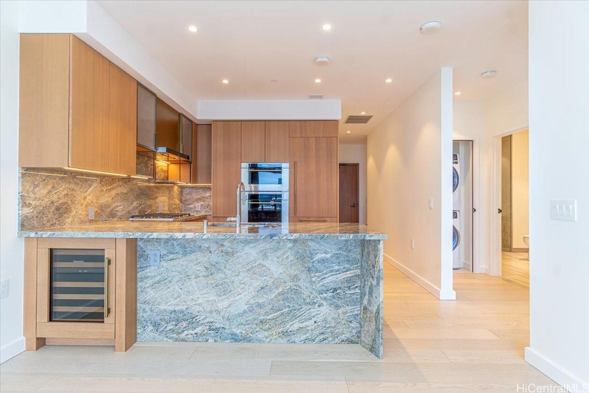 Victoria Place condo # PH 4006, Honolulu, Hawaii - photo 7 of 21