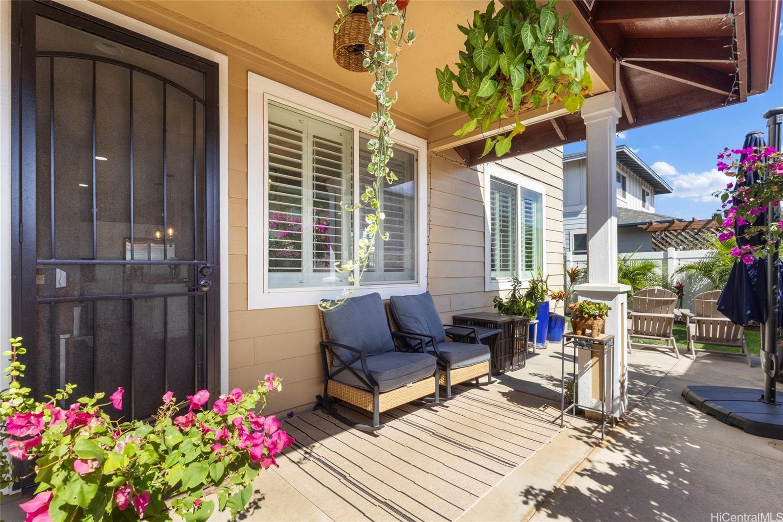 1101  Kukulu Street Kapolei-mehana-kukuna, Ewaplain home - photo 3 of 25