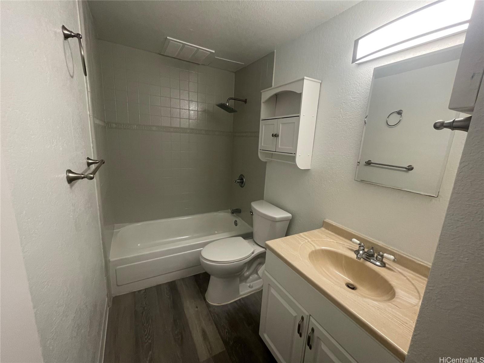 Acacia Park condo # 212, Pearl City, Hawaii - photo 16 of 19