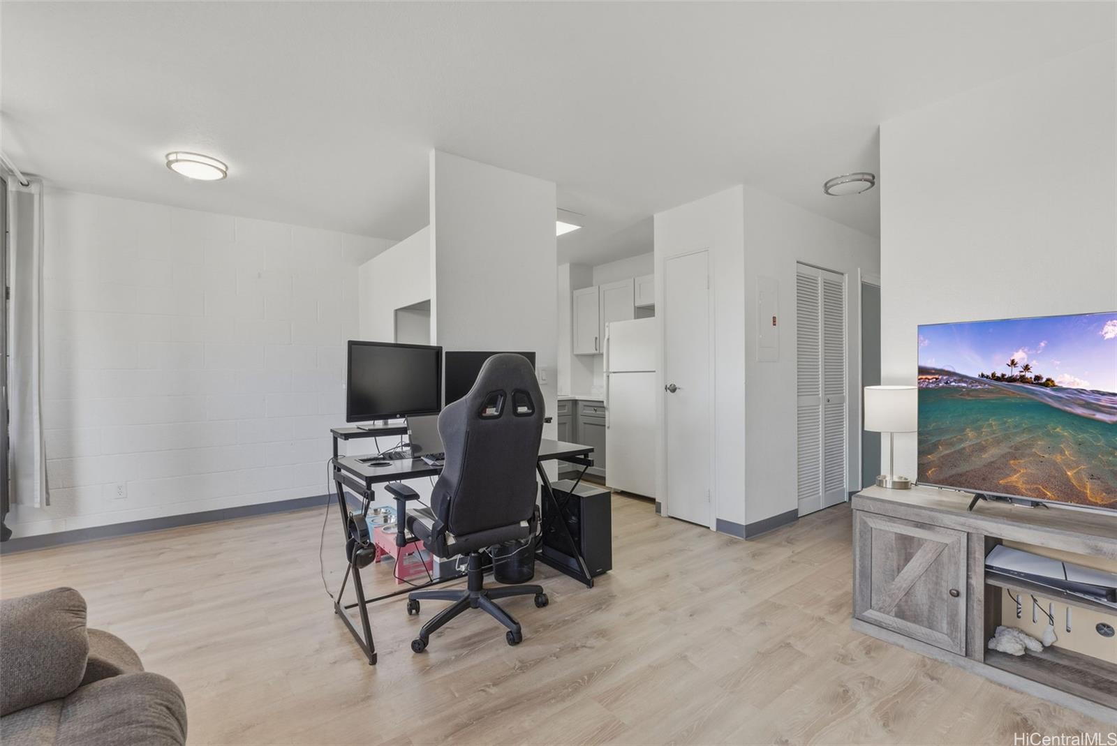 Acacia Park condo # 308, Pearl City, Hawaii - photo 2 of 24