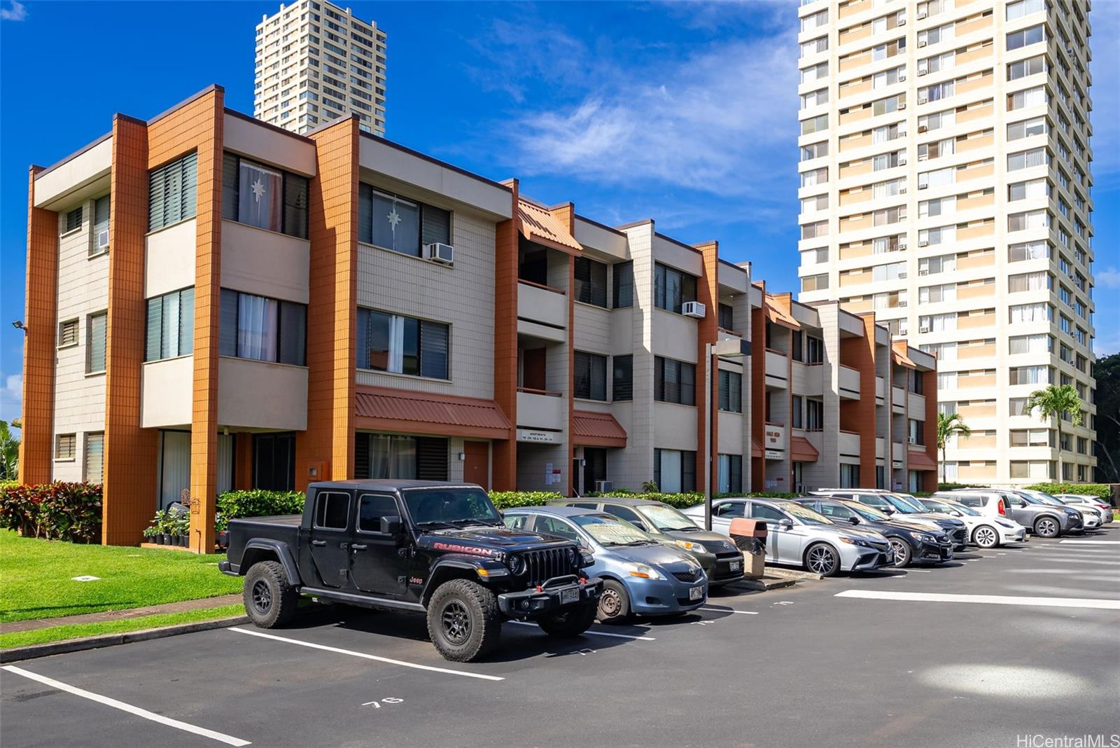 Acacia Park condo # 308, Pearl City, Hawaii - photo 17 of 24