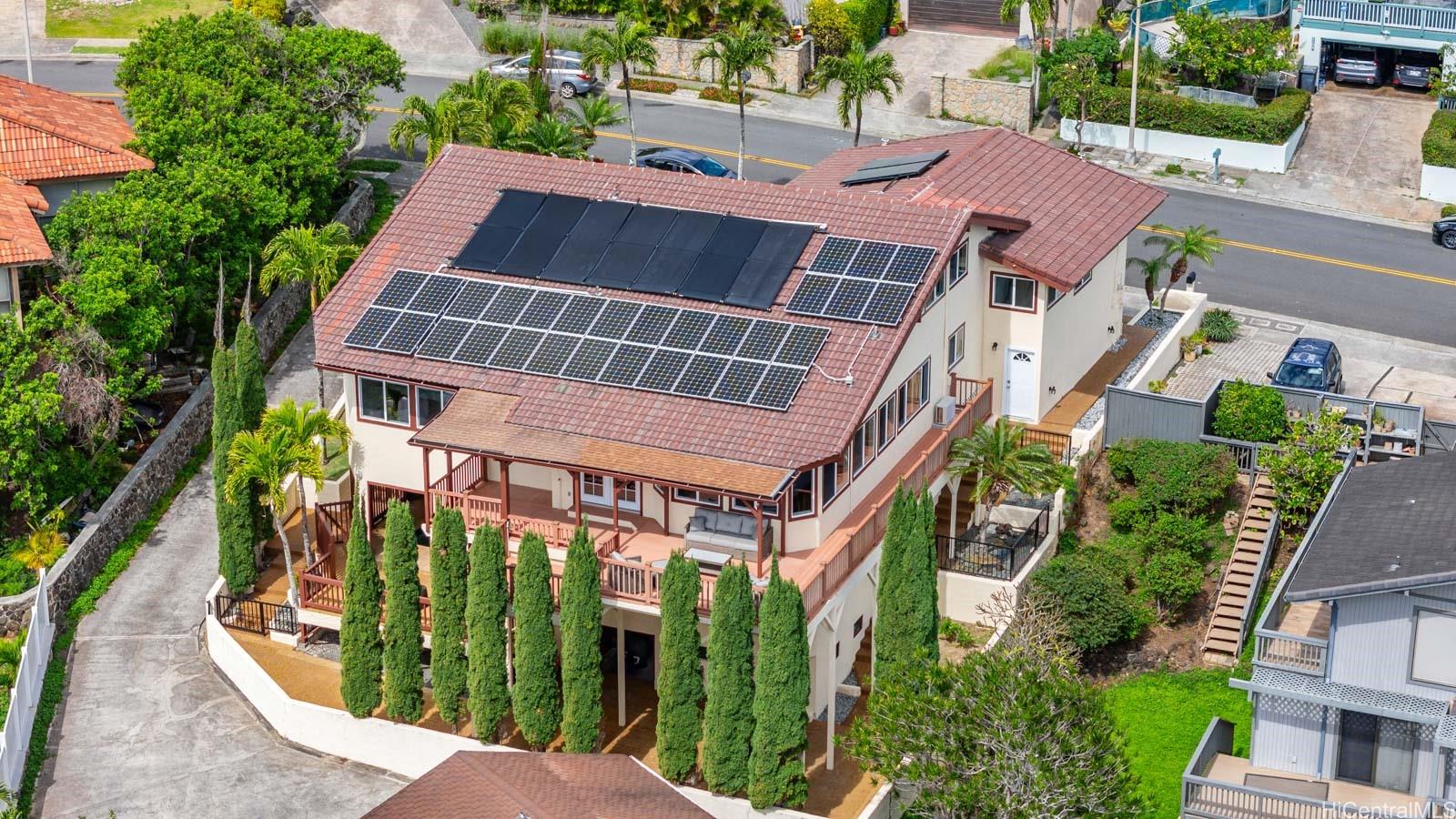 1105  Kaluanui Road Mariners Ridge, Hawaii Kai home - photo 24 of 25