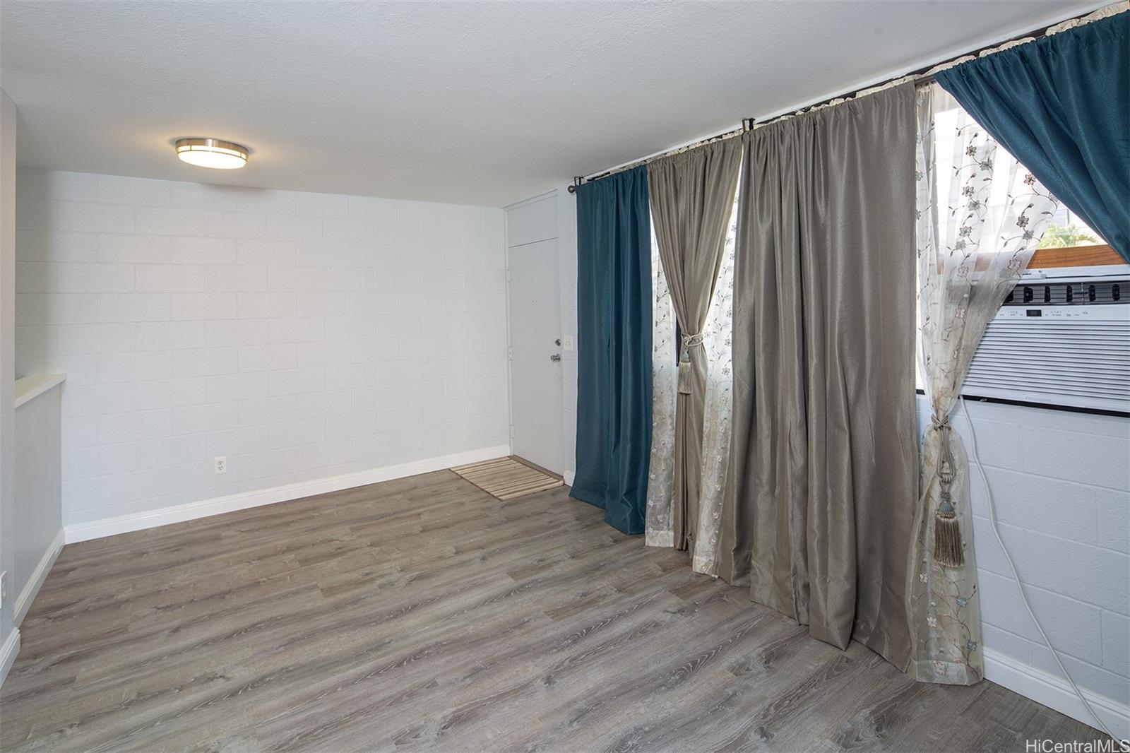 1107 Acacia Rd Pearl City - Rental - photo 2 of 16