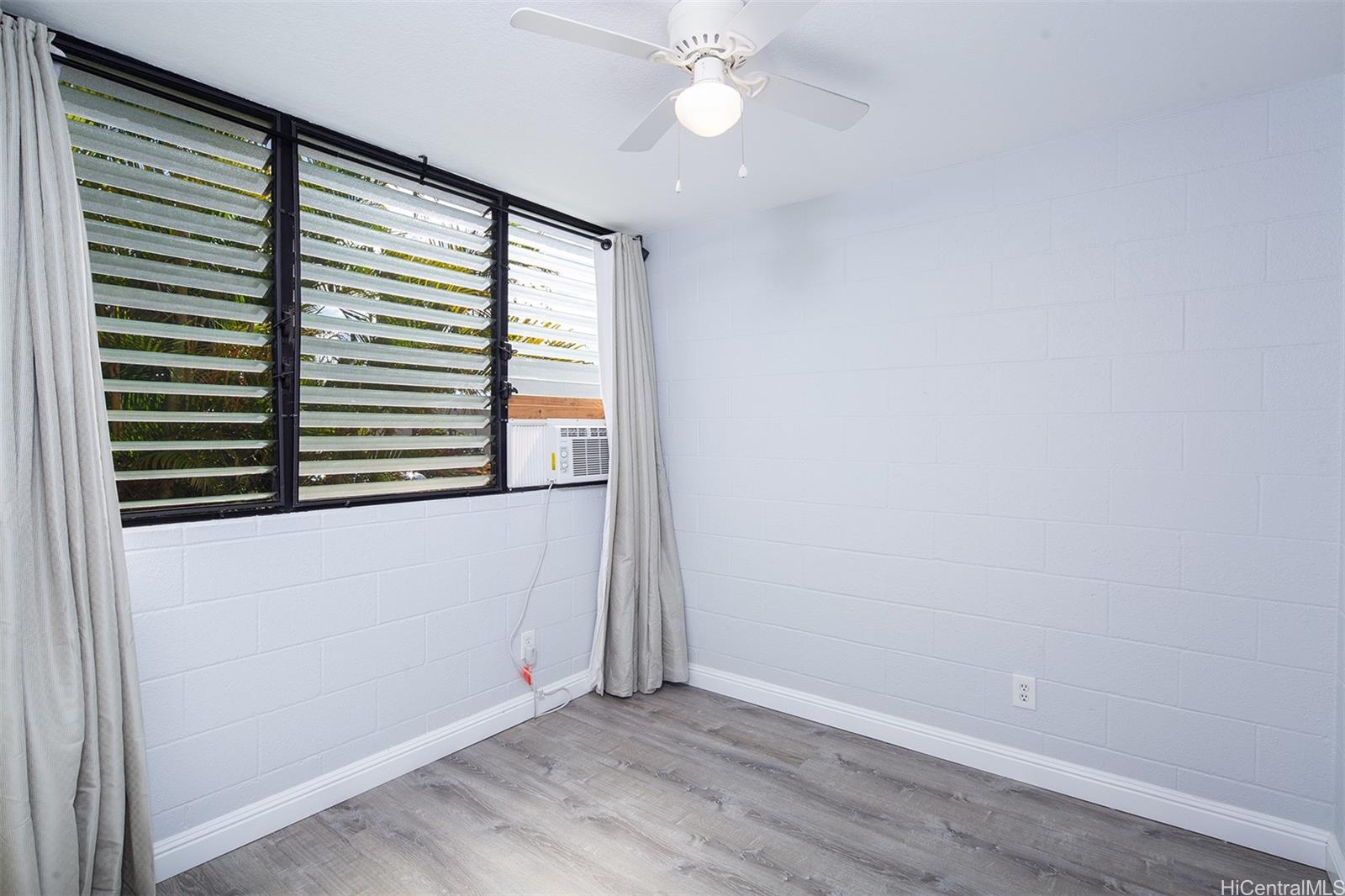 1107 Acacia Rd Pearl City - Rental - photo 7 of 16