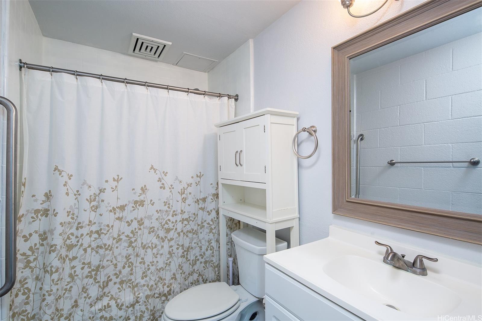 1107 Acacia Rd Pearl City - Rental - photo 10 of 16