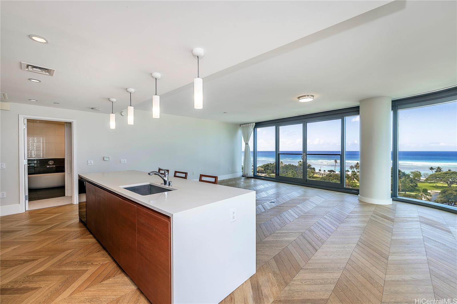 1108 Auahi Street Honolulu - Rental - photo 3 of 22