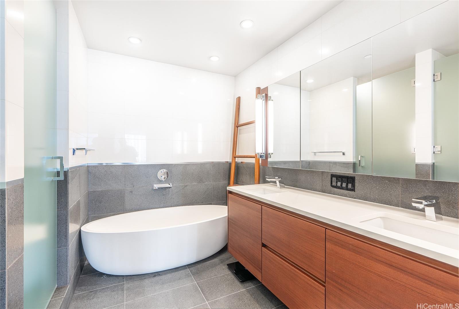 Anaha - 1108 Auahi condo # 1401, Honolulu, Hawaii - photo 16 of 25