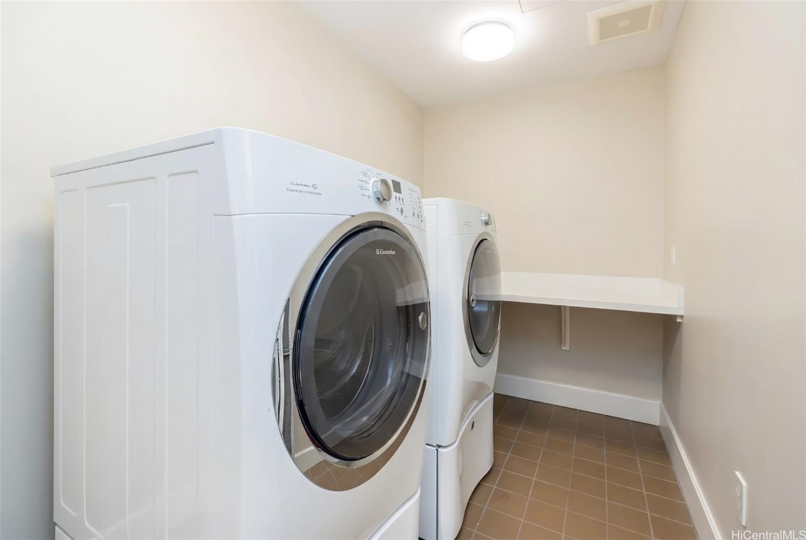 Anaha - 1108 Auahi condo # 2202, Honolulu, Hawaii - photo 10 of 25