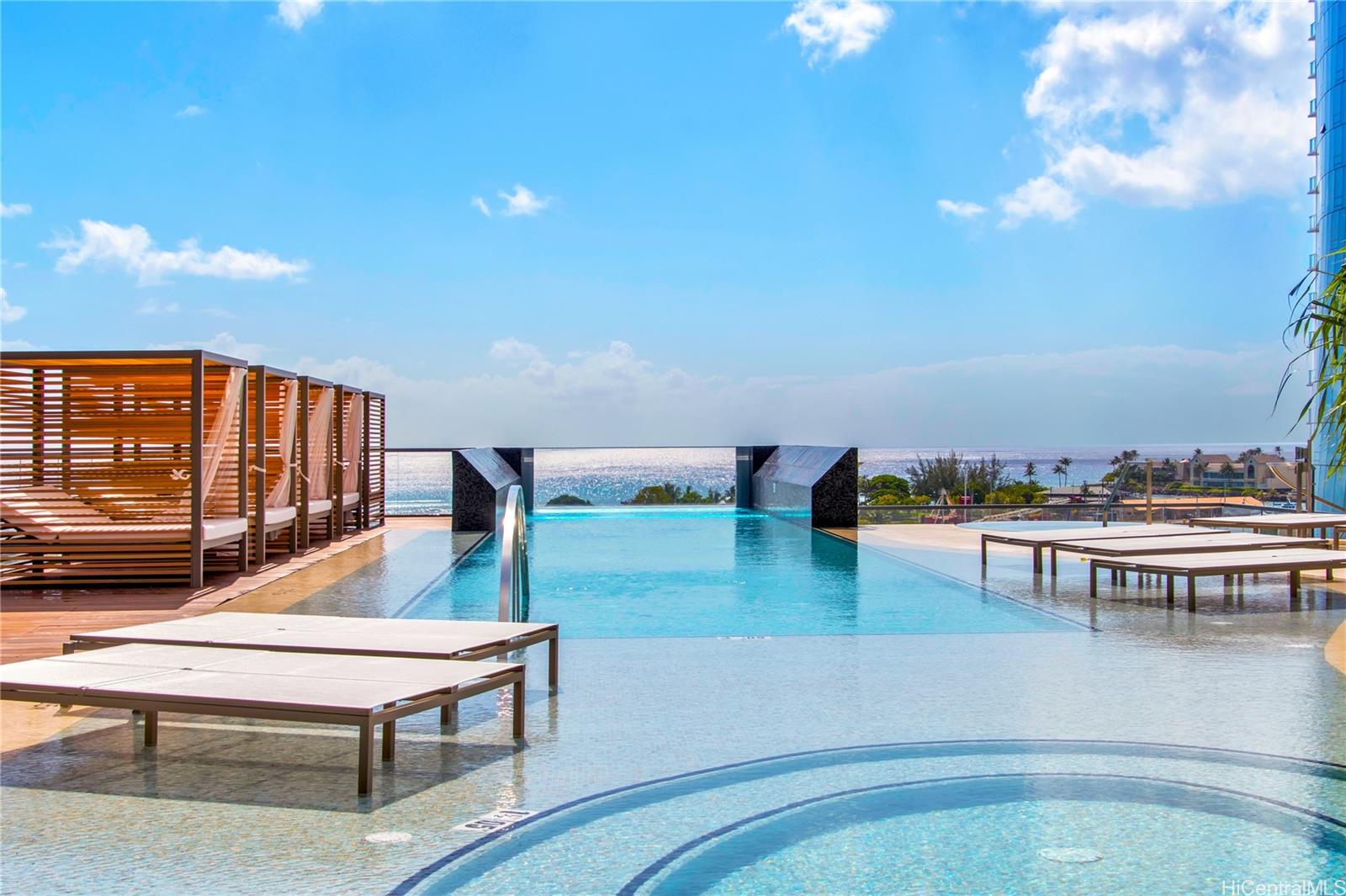 1108 Auahi St Honolulu - Rental - photo 11 of 25