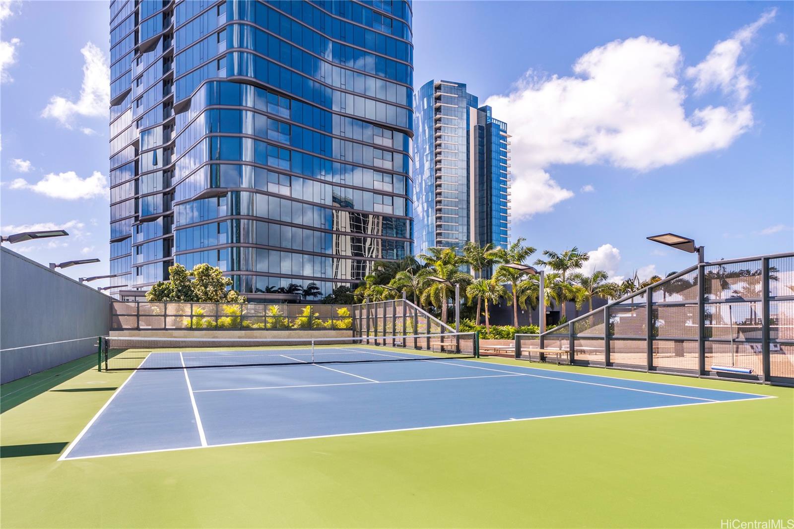 1108 Auahi St Honolulu - Rental - photo 24 of 25