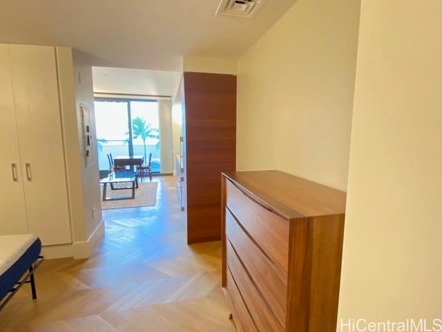 1108 Auahi St Honolulu - Rental - photo 4 of 11