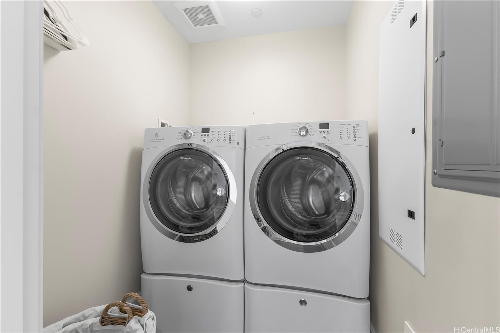 Anaha - 1108 Auahi condo # 3103, Honolulu, Hawaii - photo 13 of 25