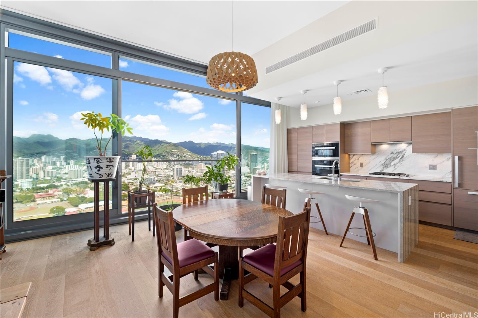 Anaha - 1108 Auahi condo # 3705, Honolulu, Hawaii - photo 3 of 24