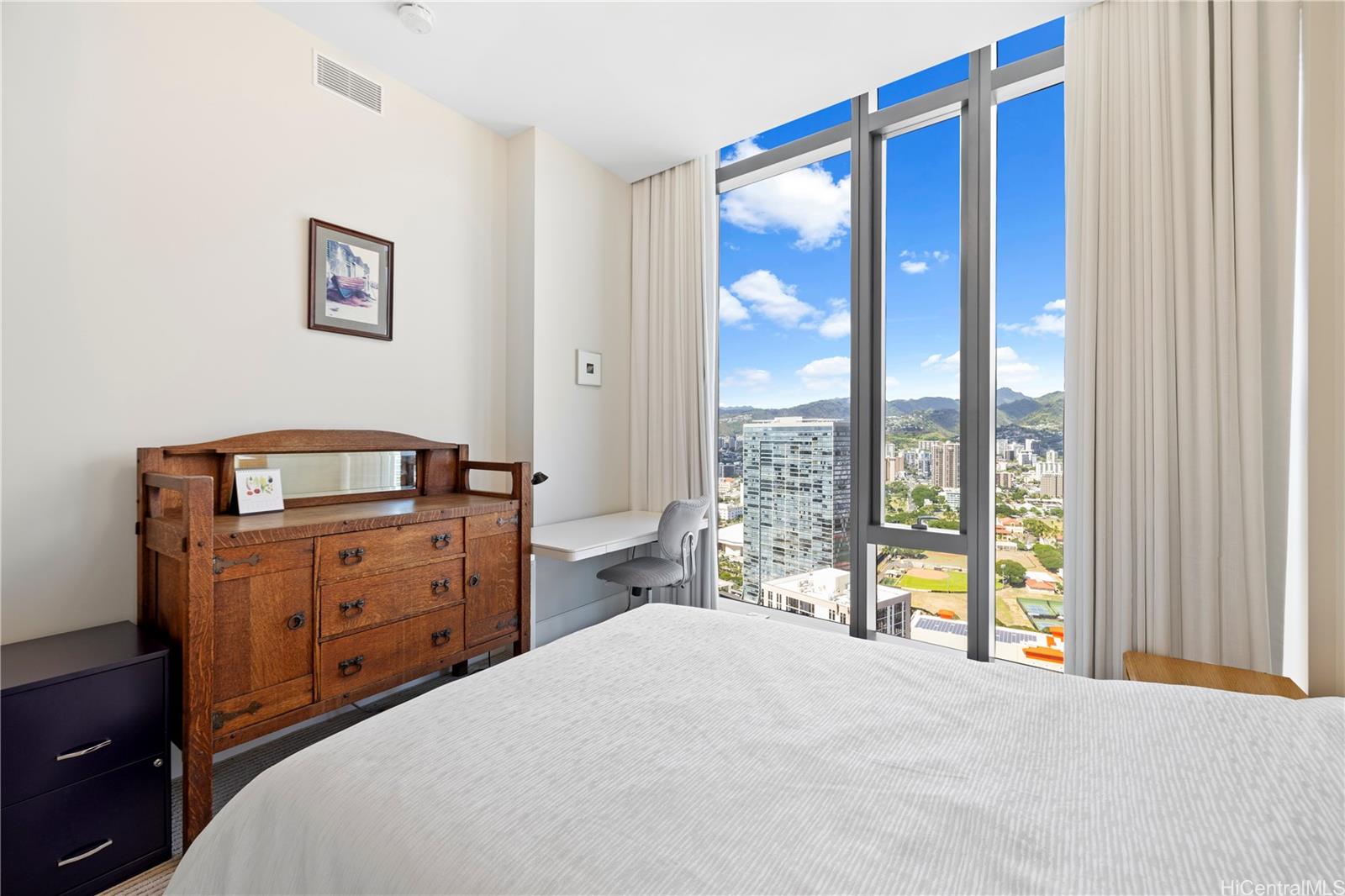 Anaha - 1108 Auahi condo # 3705, Honolulu, Hawaii - photo 10 of 24