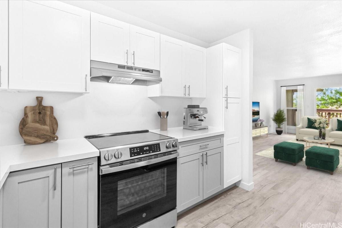 Lakeview condo # 14C, Kailua, Hawaii - photo 3 of 25