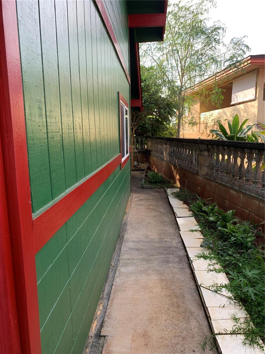 111  Kaniahe Pl Whitmore Village, Central home - photo 5 of 17