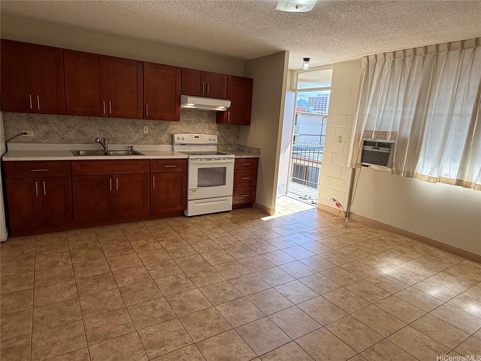 1111 Hoolai Street Honolulu - Rental - photo 6 of 13