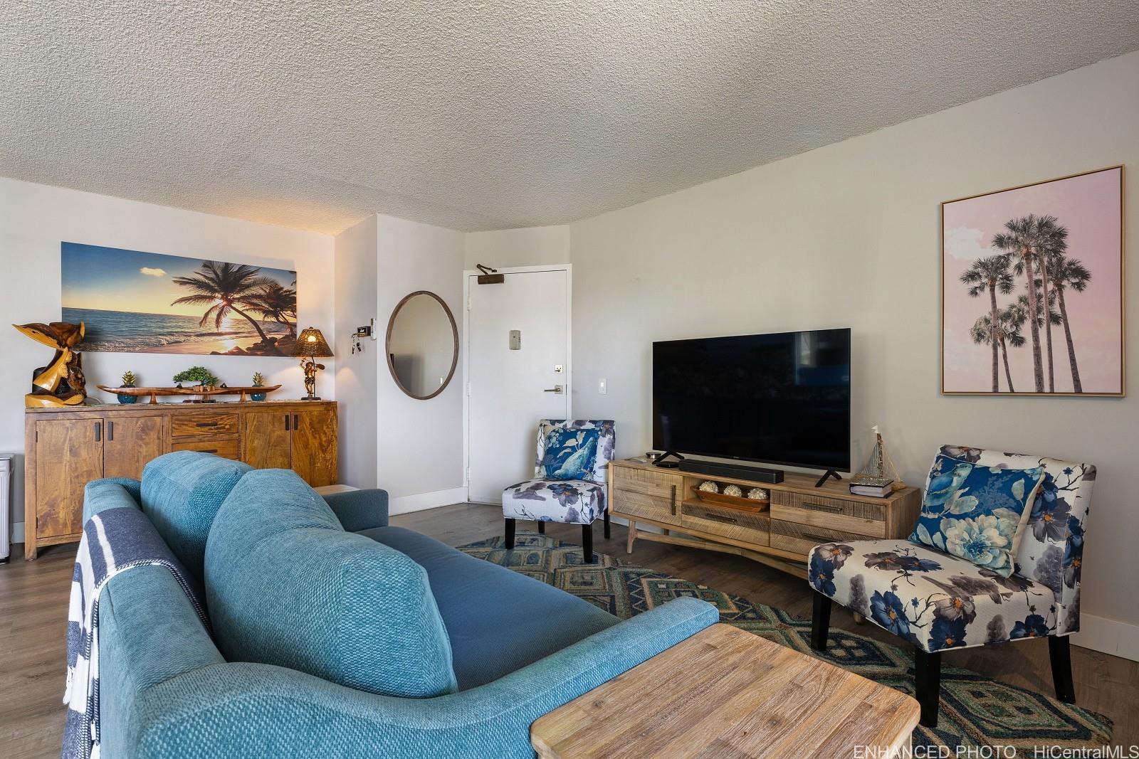 1111 Wilder condo # 14B, Honolulu, Hawaii - photo 2 of 24