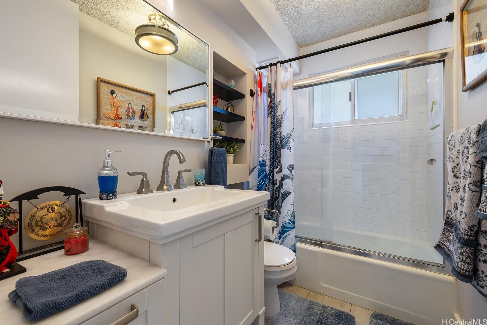 1111 Wilder condo # 14B, Honolulu, Hawaii - photo 18 of 24