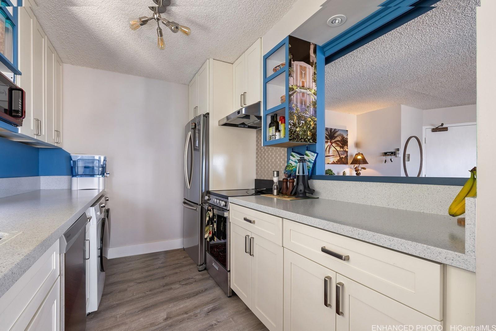 1111 Wilder condo # 14B, Honolulu, Hawaii - photo 8 of 24