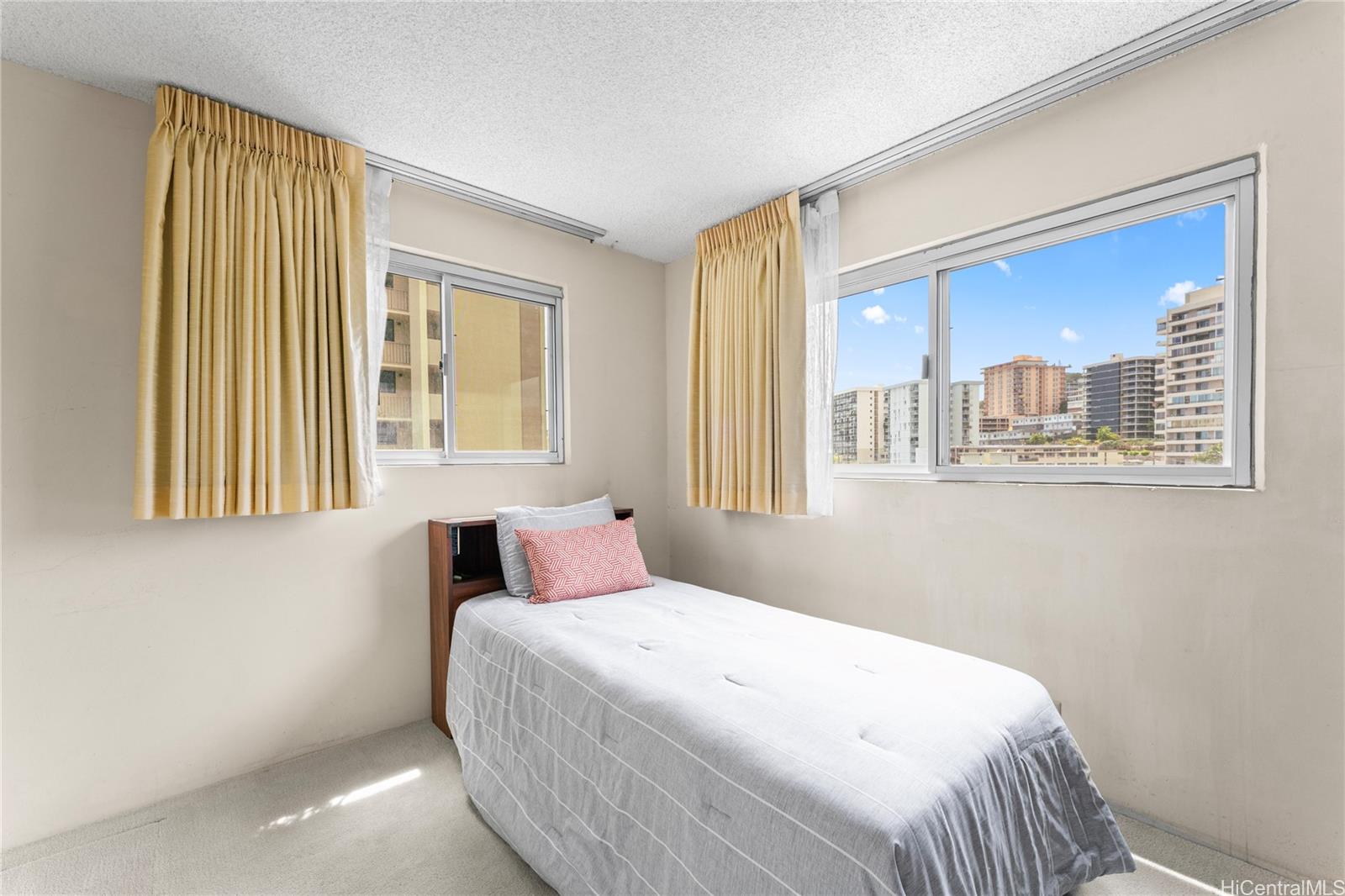 1111 Wilder condo # 9B, Honolulu, Hawaii - photo 12 of 20