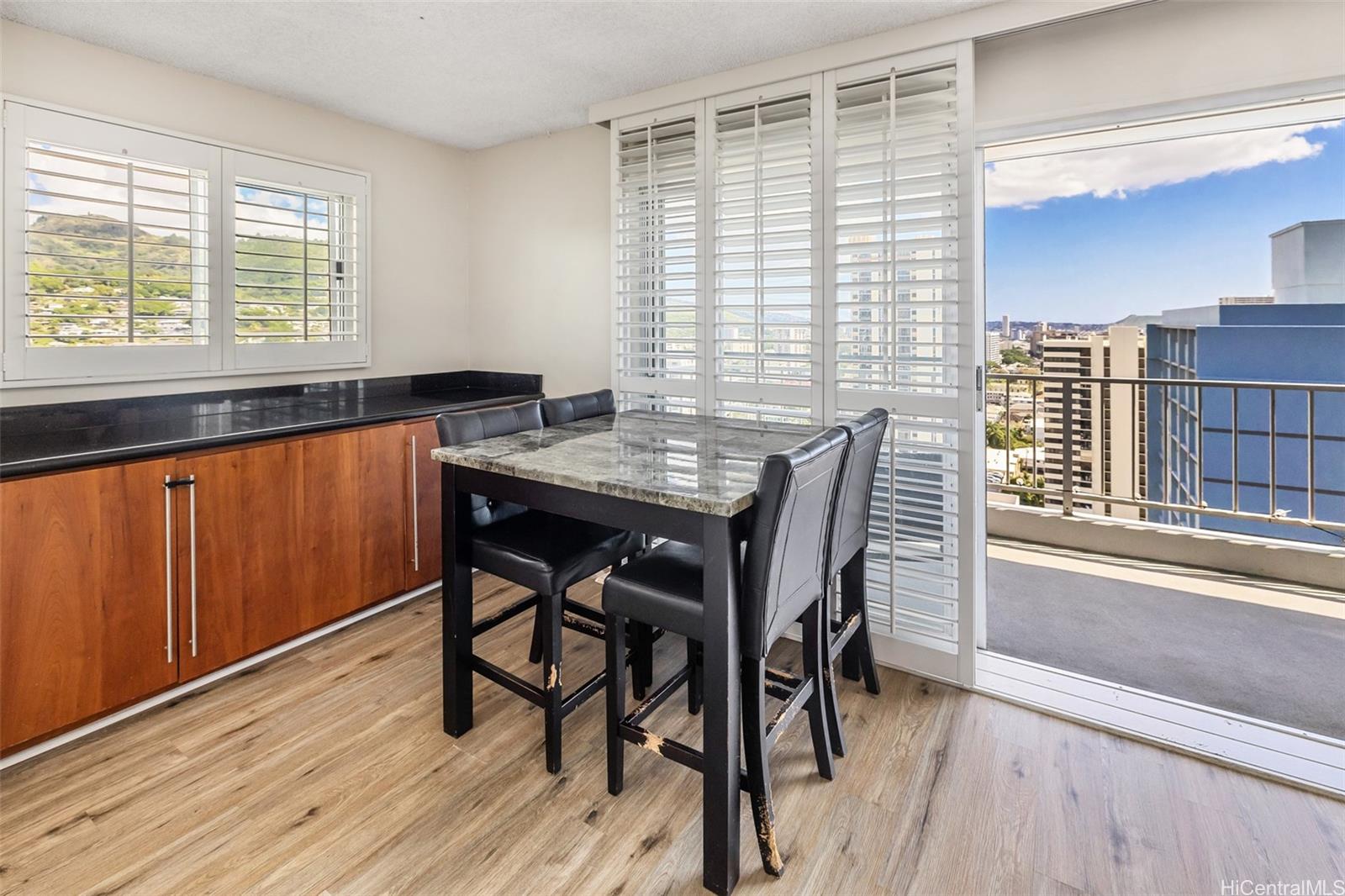 1111 Wilder condo # PHA, Honolulu, Hawaii - photo 11 of 24