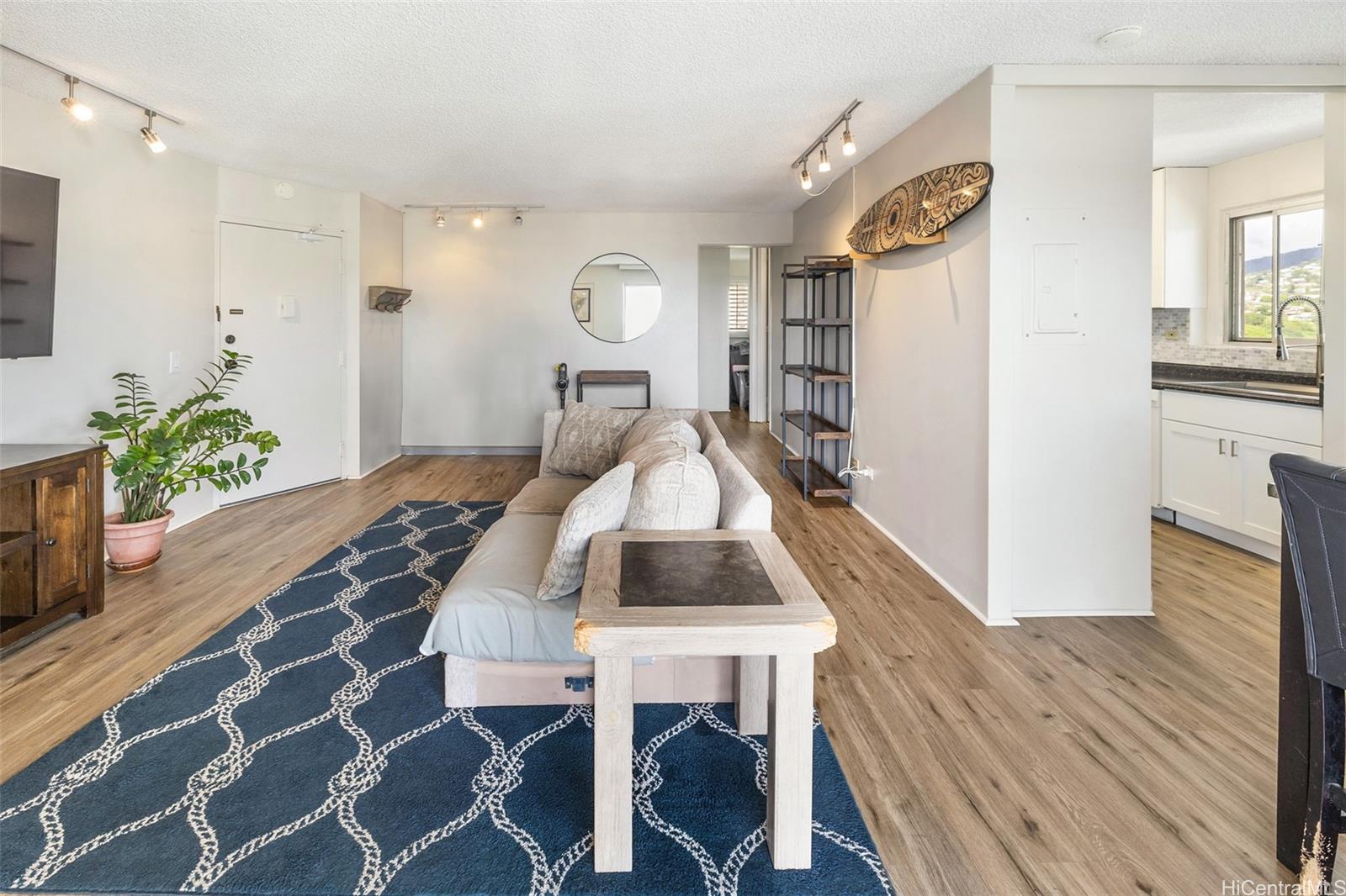 1111 Wilder condo # PHA, Honolulu, Hawaii - photo 8 of 24