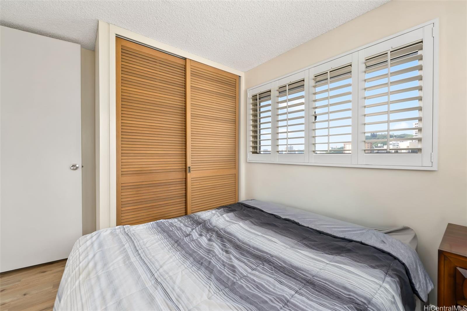 1111 Wilder condo # PHA, Honolulu, Hawaii - photo 14 of 16