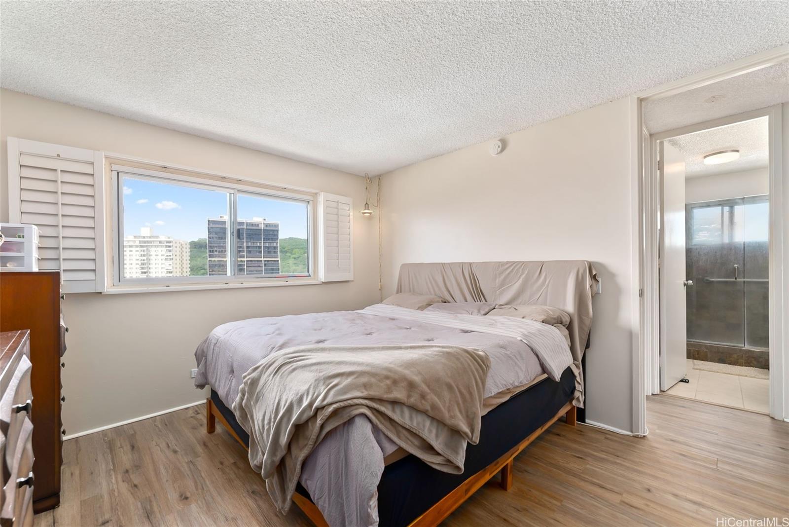 1111 Wilder condo # PHA, Honolulu, Hawaii - photo 9 of 16