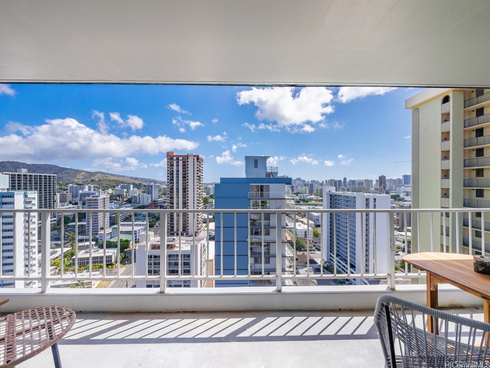 1111 Wilder condo # PH-B, Honolulu, Hawaii - photo 13 of 25