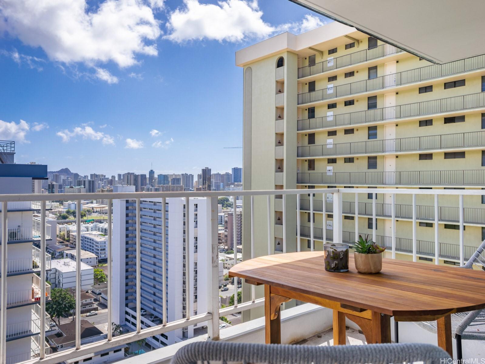 1111 Wilder condo # PH-B, Honolulu, Hawaii - photo 14 of 25